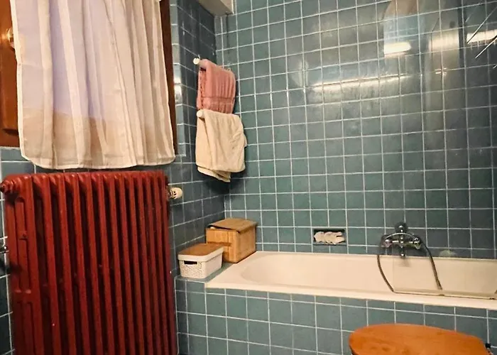 Pensjonat Dans Maison Midcentury Chaleureuse Proche Centre-ville